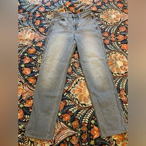 Hollister Ultra High Rise Mom Jean